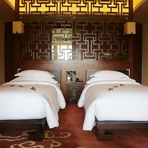 Twin Suite Garden View